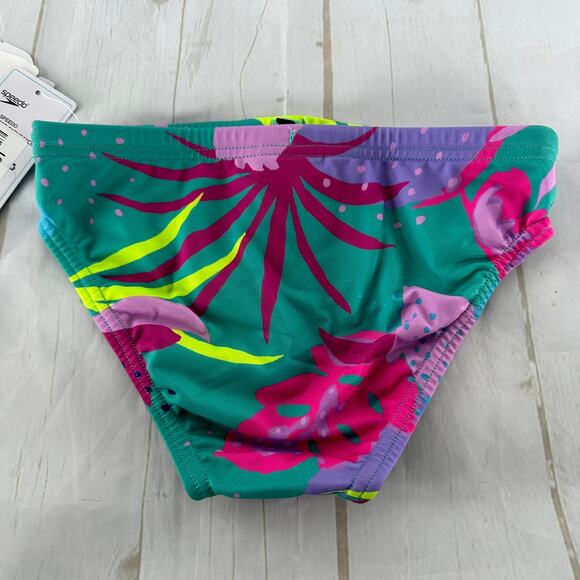 NWT Speedo Standard Swimsuit Brief Endurance+ The One Floating Floral Size 26 - Picture 3 of 10